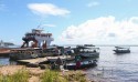 Em final de período de estiagem, Rio Negro chega ao menor nível da história