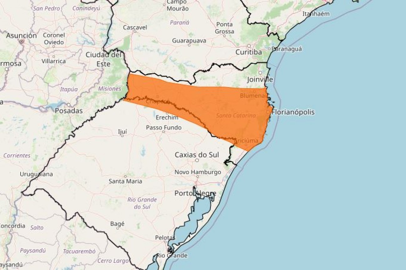 Inmet alerta para fortes chuvas e vendavais em SC