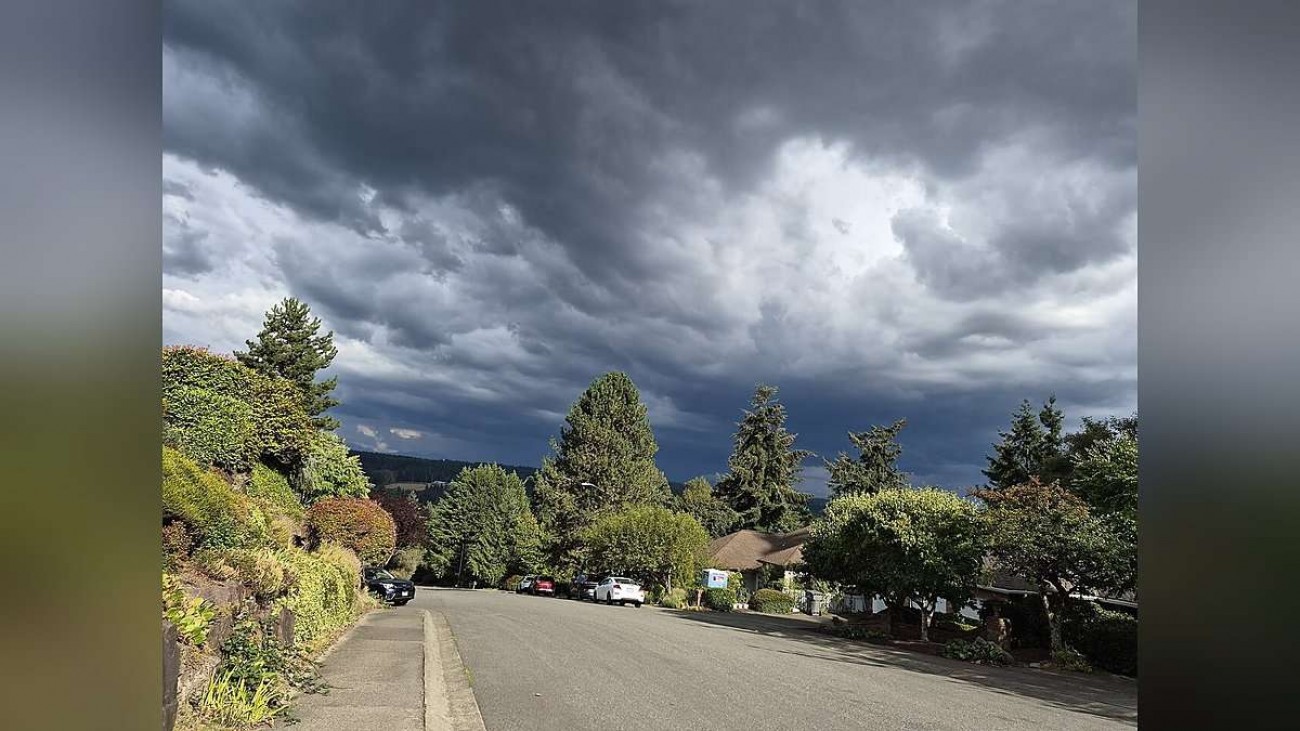 Inmet emite alerta laranja de tempestade para seis estados nesta segunda-feira