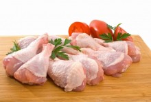 Carne de frango perde competitividade diante de concorrentes