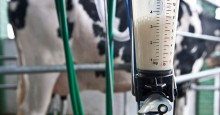 CNA debate medidas para conter importações de leite