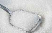 Açúcar cristal inicia mês em queda