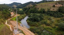 Pesca é liberada na foz do Rio Doce, no Espírito Santo, dez anos após a lama de Mariana