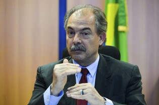 (CRÉDITO: FÁBIO POZZEBOM/AGÊNCIA BRASIL)