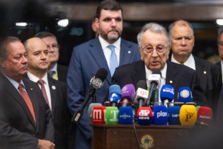 (WENDERSON ARAÚJO / TRILUX)