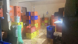 Polícia desmonta fábrica clandestina de cerveja em Itapecerica da Serra