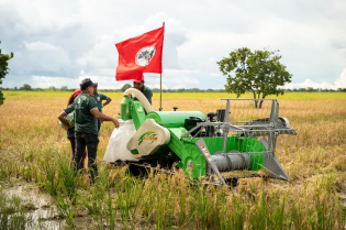 China despeja R$ 100 milhões em fábrica de tratores para o MST: parceria 'inovadora' ou risco de mais conflitos no campo?